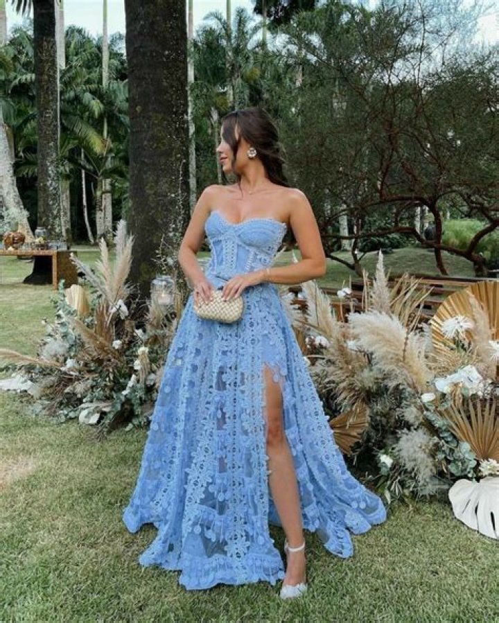 Como se inspirar nos vestidos para formatura?