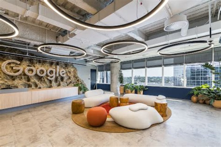 Does Google have office in Seattle?