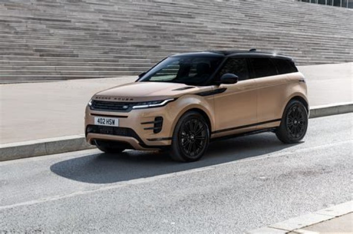 Does Range Rover Evoque have Sport mode?