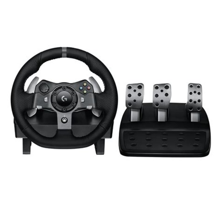 Does the Logitech G920 work on Xbox One?