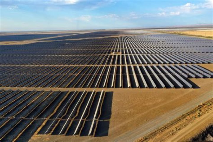 How can I get free solar panels in California?