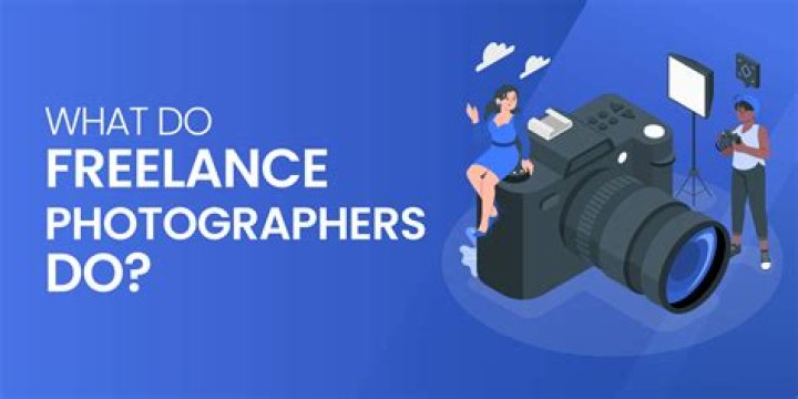 How do freelance photographers find work?