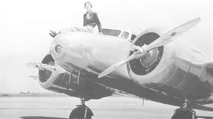 How long did it take the first flight around the world?