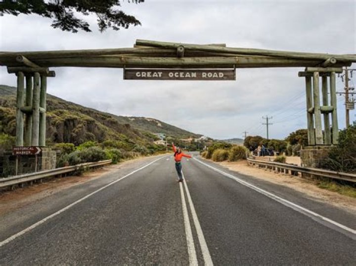 How long does it take to do the Great Ocean Road from Adelaide?