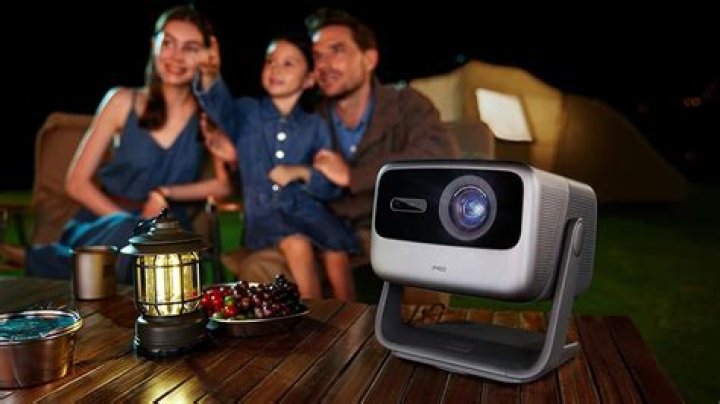Is the Epson home cinema 8350 a good projector?