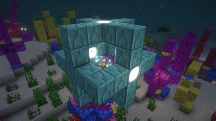Is there a Minecraft cheat to breathe underwater?