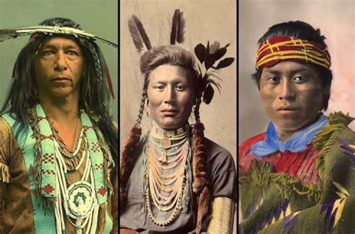 What are Native American necklaces called?