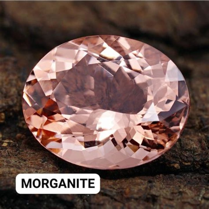 What does a morganite Crystal do?