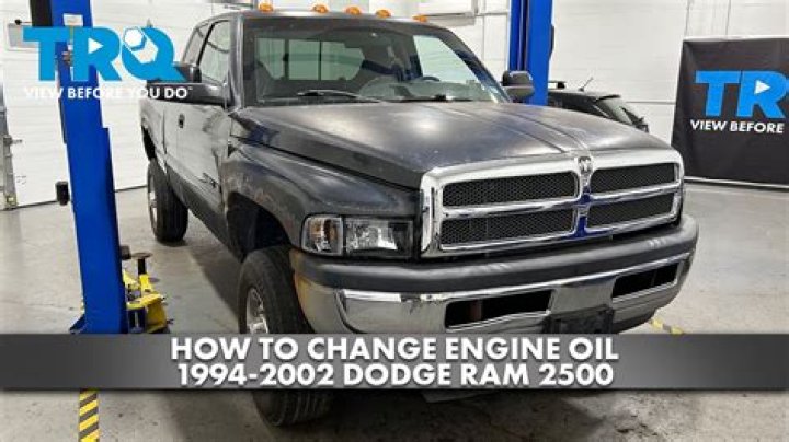 What engine is in a 2002 Dodge Intrepid?