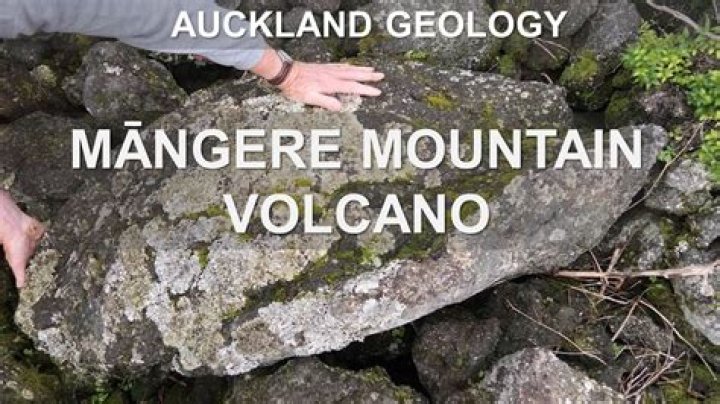 What happened on Mangere Mountain?