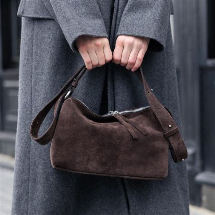 What is a sling handbag?