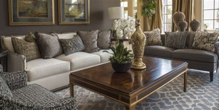 What is the average cost of upholstery?