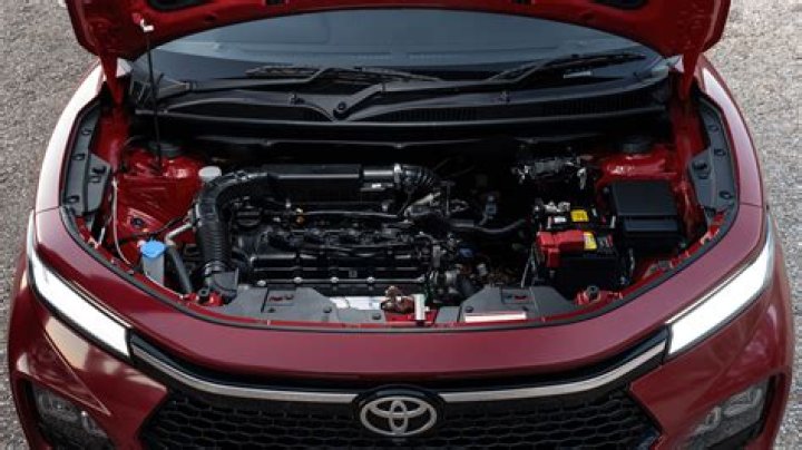 What is the engine capacity for Toyota Starlet?